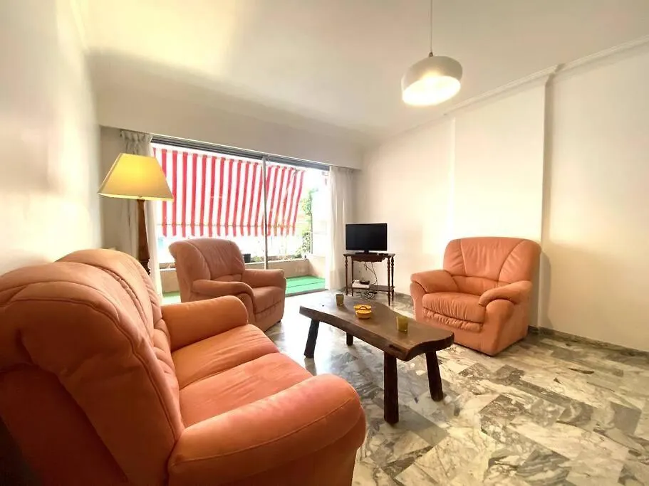 L Alicante Carre D'Or 2 Pieces Terrasse Climatise Menton 0*,