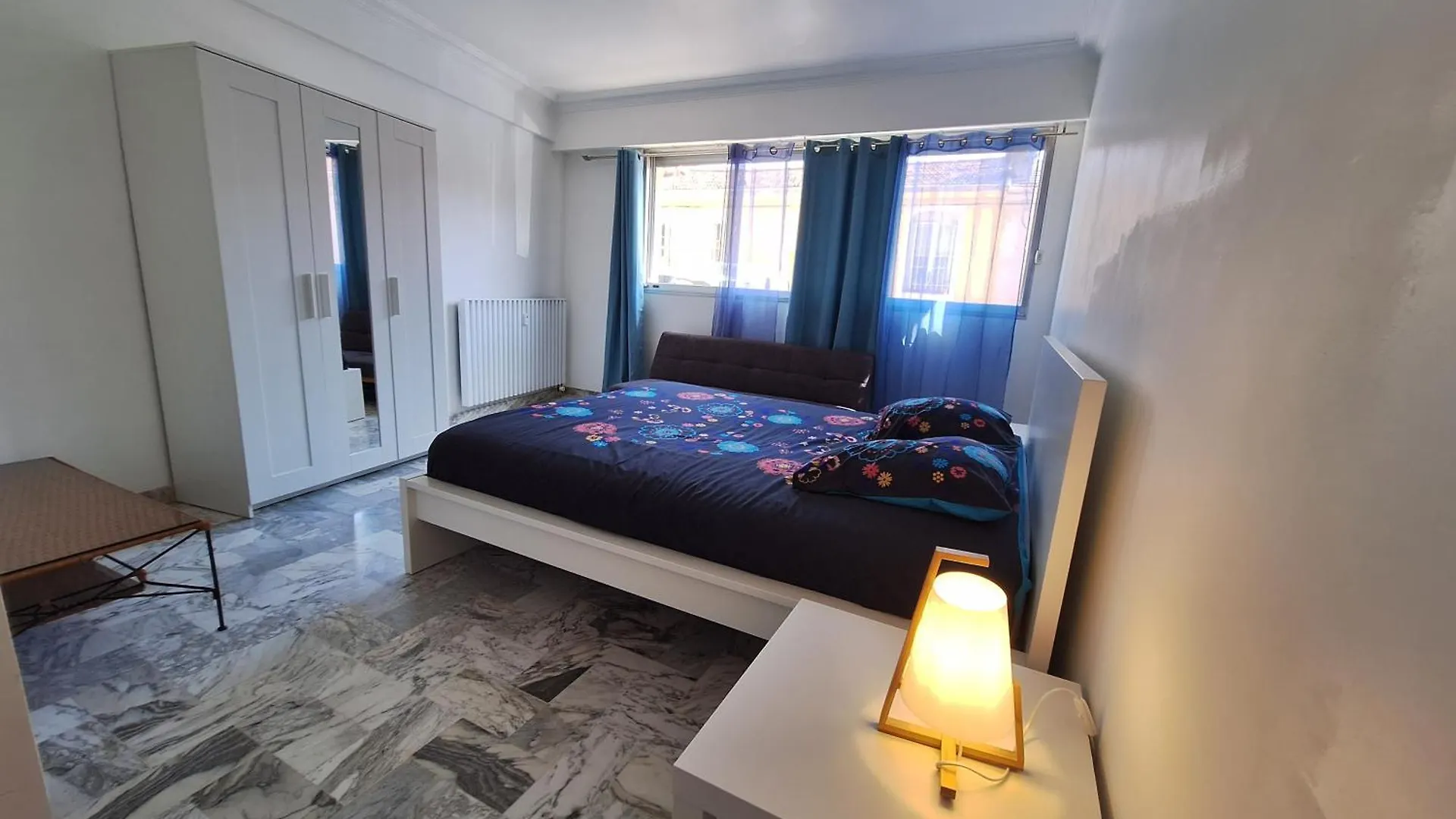 Apartment L Alicante Carre D'Or 2 Pieces Terrasse Climatise Menton France